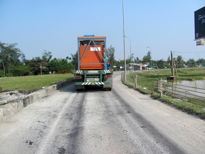 New road quickly deteriorating - 2