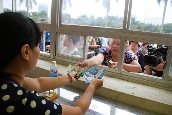 Ticket sales for Vietnam-ManCity slow - 1