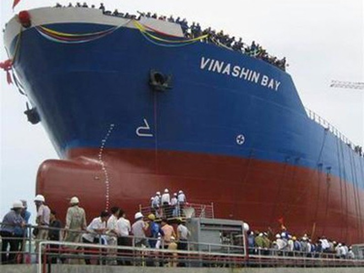 Vinashin to lay off 14,000 labourers - 1