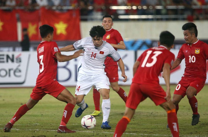 Vietnam beat Laos 3-0 in AFF Suzuki Cup opening match - 1 Vietnam beat Laos 3-0 in AFF Suzuki Cup opening match - 1