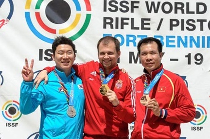 Vinh wins bronze at World Cup - 1 Vinh wins bronze at World Cup - 1