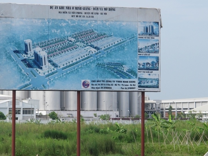 Huge urban area projects abandoned in Me Linh - 1