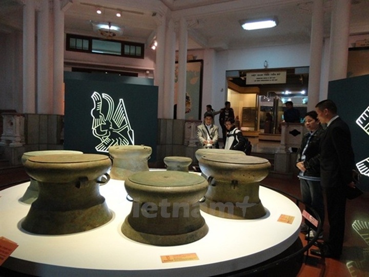 National treasures take centre stage in Hanoi - 1