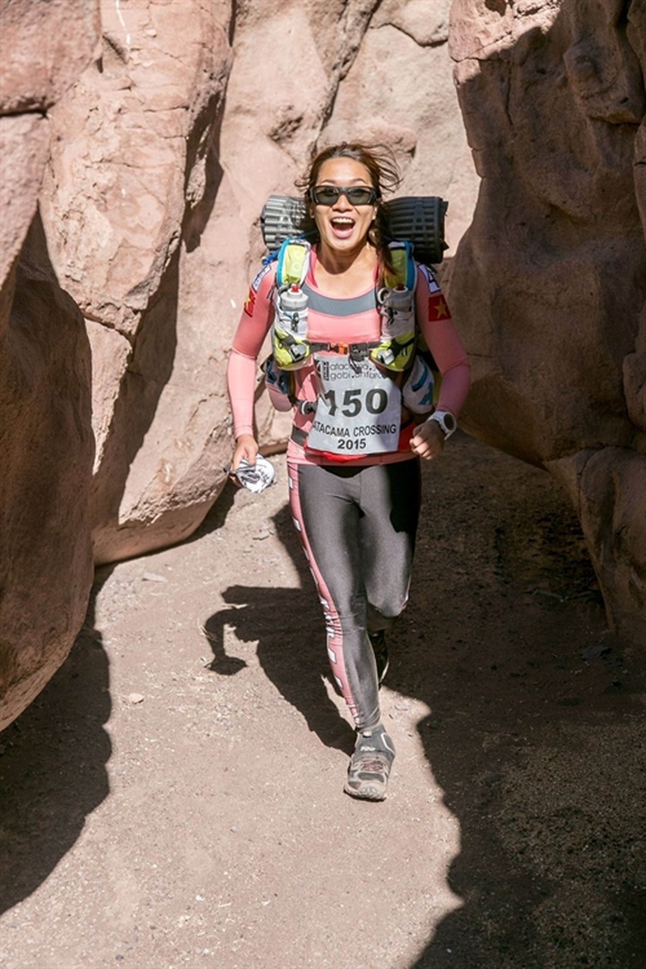 Young woman runs deserts to raise funds - 1