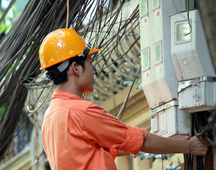 Ho Chi Minh City saves 840 mln kWh of electricity - 1