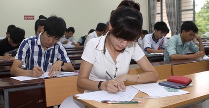 High school exam results used for universities entrance - 1