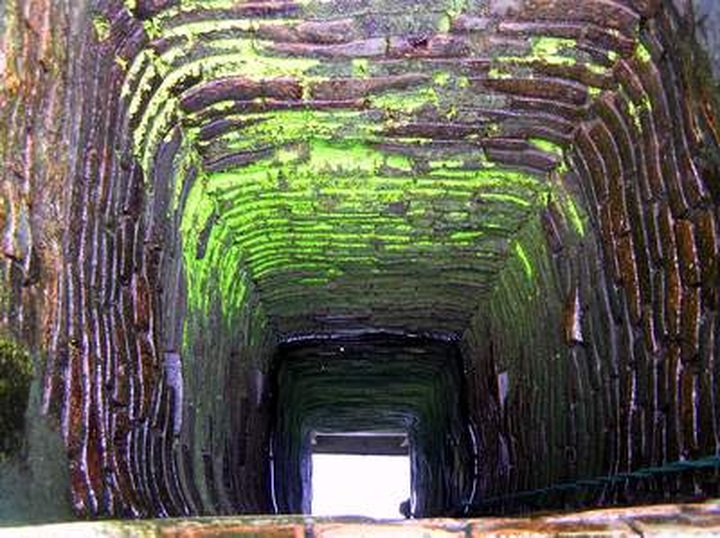 Hoi An to reopen ancient wells - 1