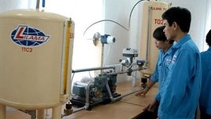 Vietnamese school provides free int’l standard vocational training - 1