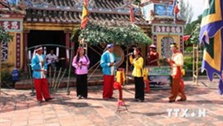 Proposal seeks UNESCO title for Bai choi singing - 1