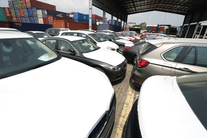 USD4 billion spent on car and component imports - 1