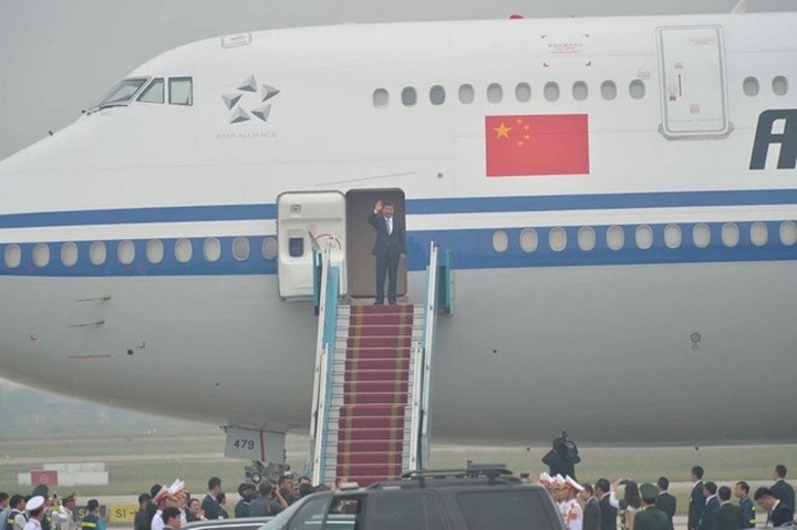 Chinese top leader begins State visit to Vietnam - 1 Chinese top leader begins State visit to Vietnam - 1