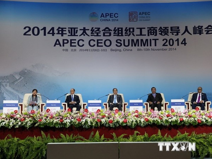 President calls upon businesses to support APEC’s developing economies - 1 President calls upon businesses to support APEC’s developing economies - 1