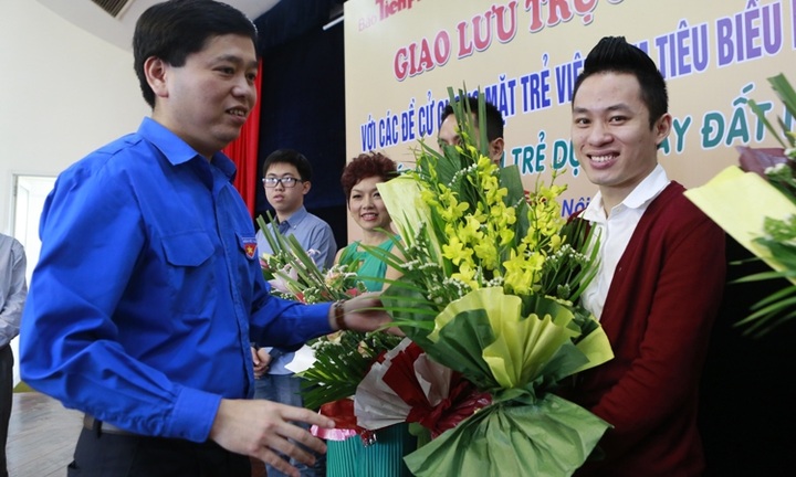 Vietnam honours top ten outstanding young people - 1 Vietnam honours top ten outstanding young people - 1