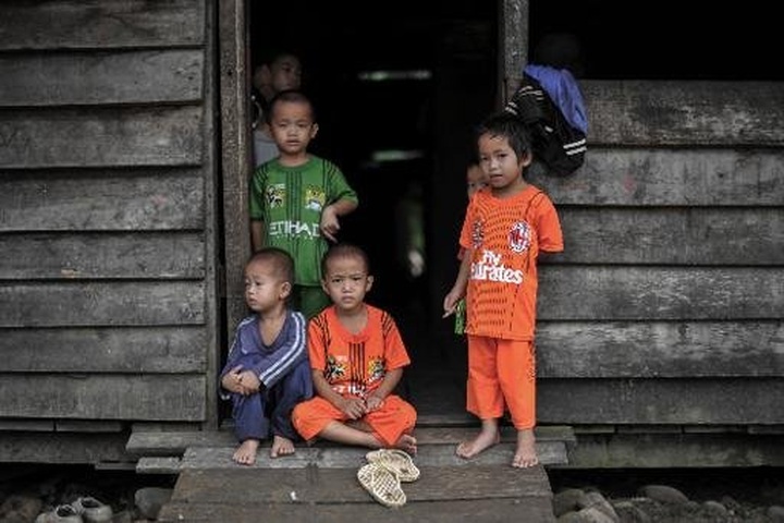 One in three kids have no birth certificate - 1