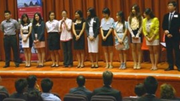 Vietnamese students shine in Australia - 1