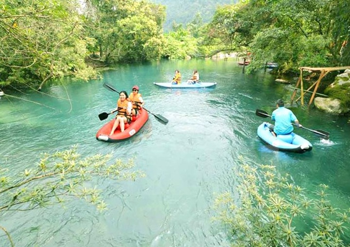 Quang Binh invites investment for 34 tourism projects - 1