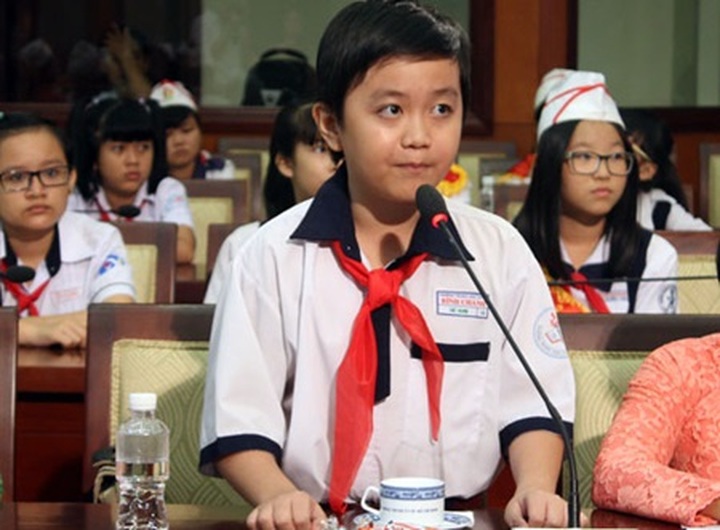 HCM City students ask for more lively history lessons - 1