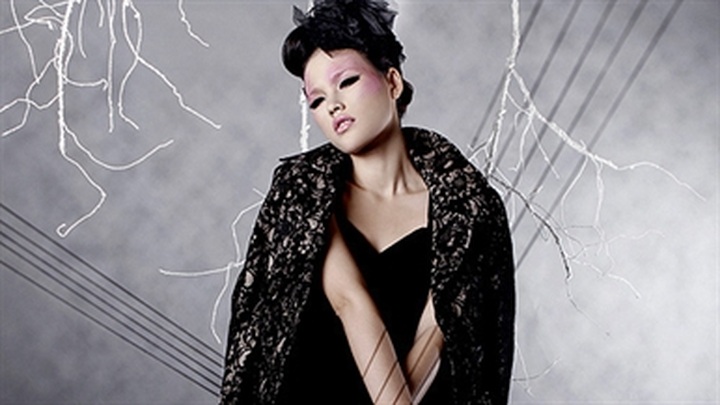 Model Tuyet Lan to compete in 2011 Elite Model Look World - 1