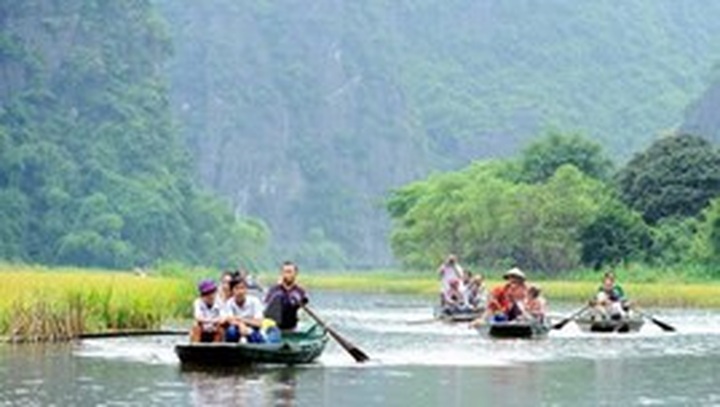 Ninh Binh opens National Tourism Year 2015 - 1