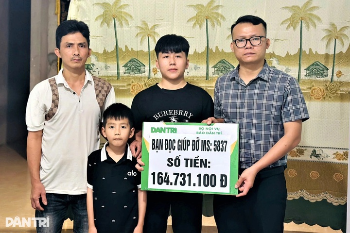 Readers donate over VND 194 million to widowed father and two sons - 2 Readers donate over VND 194 million to widowed father and two sons - 2