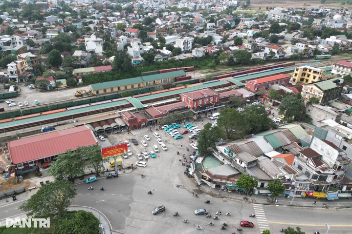Hue-Danang tourist train upgraded for heritage route - 2 Hue-Danang tourist train upgraded for heritage route - 2