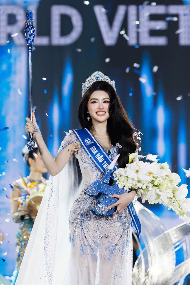 Hanoi student crowned Miss World Vietnam 2025 - 2 Hanoi student crowned Miss World Vietnam 2025 - 2