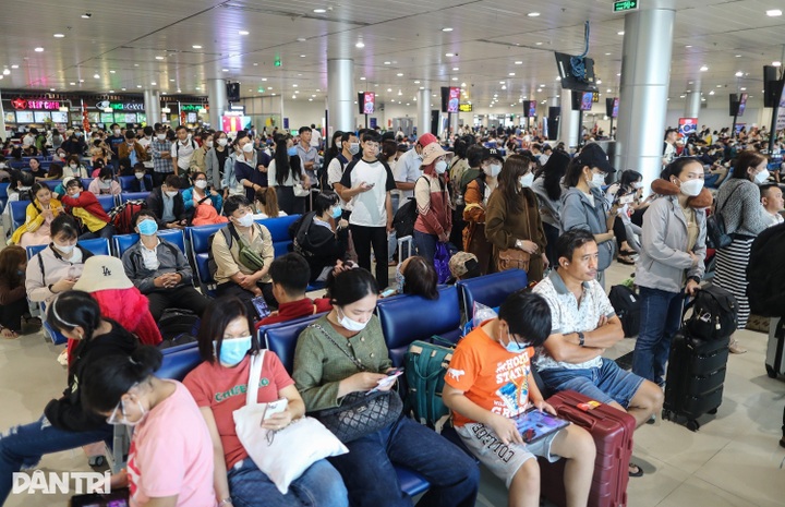 Ministry proposes higher payouts for delayed, canceled flights - 1