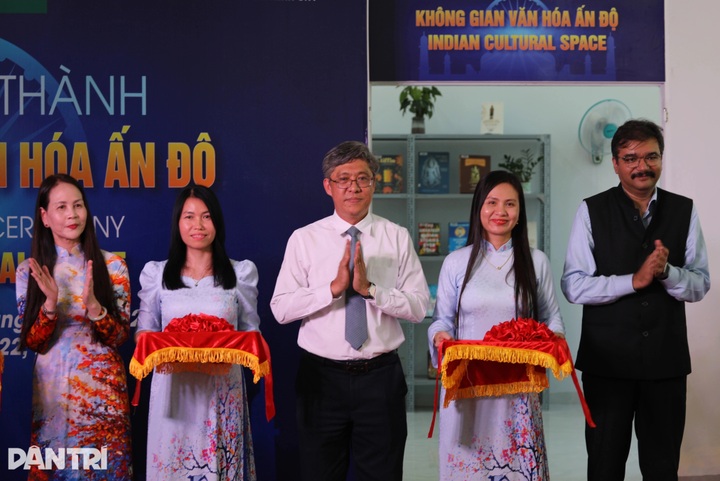 Indian cultural space opens in Lam Dong Province - 1