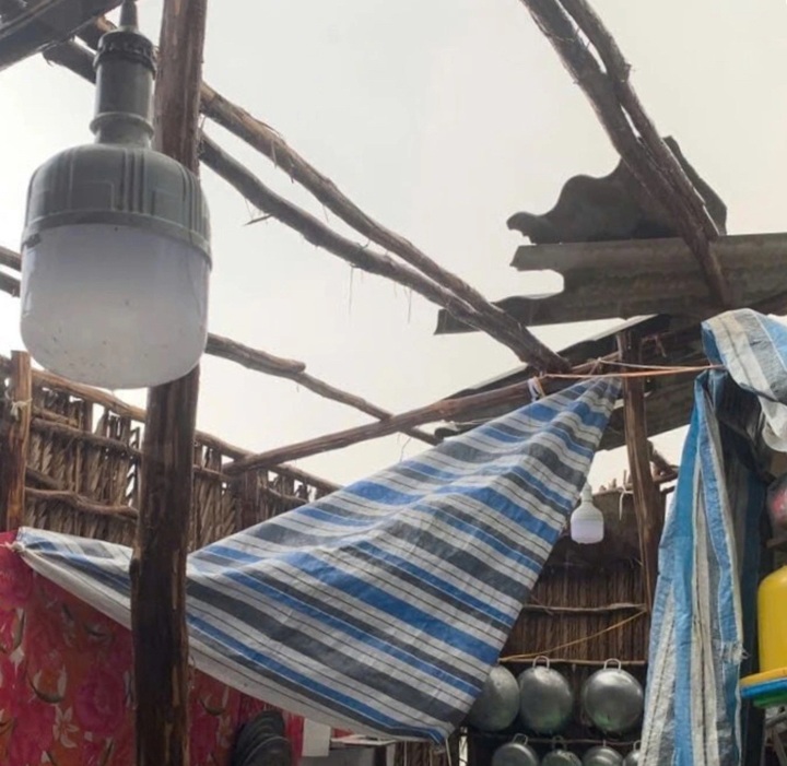 Thunderstorms damages dozens of homes in Ca Mau - 2