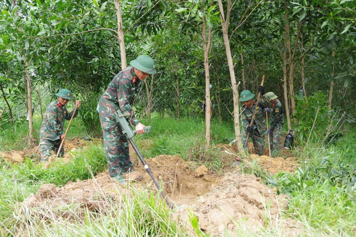 Search begins for remains of 93 soldiers killed in 1972 battle - 1 Search begins for remains of 93 soldiers killed in 1972 battle - 1