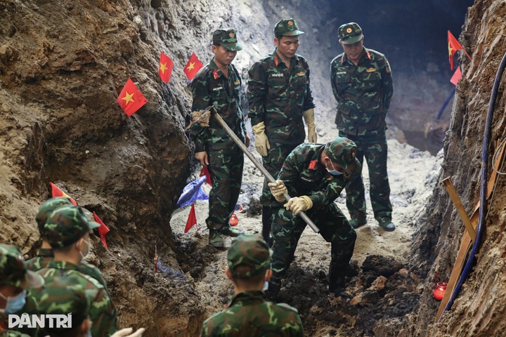Five sets of remains found at Ho Chi Minh City park - 2 Five sets of remains found at Ho Chi Minh City park - 2