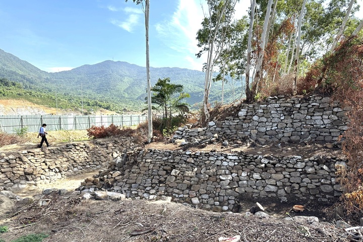 Two Nguyen-era defence sites uncovered near Hai Van Pass - 1 Two Nguyen-era defence sites uncovered near Hai Van Pass - 1