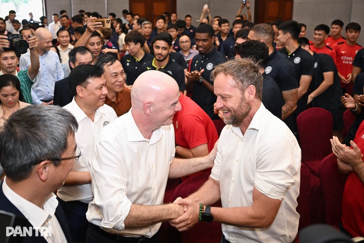 FIFA chief impressed by 60,000-seat PVF Stadium construction site - 13