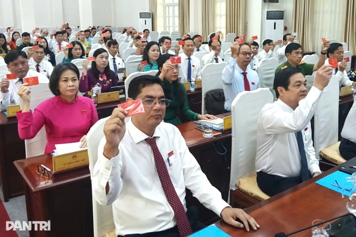 Ca Mau to build 80km coastal road - 1 Ca Mau to build 80km coastal road - 1