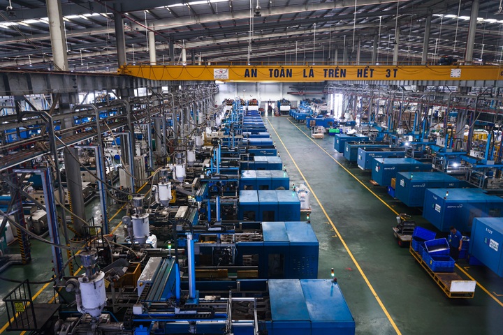 ESG Company Tour 2026 visits Binh Minh Plastics factory - 8