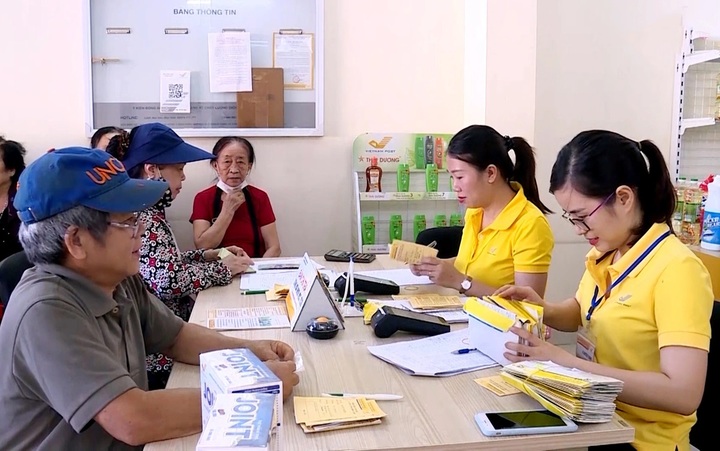 Thanh Hóa: Hỗ trợ mai táng phí cho gần 650 dân công hỏa tuyến đã từ trần - 1 Thanh Hóa: Hỗ trợ mai táng phí cho gần 650 dân công hỏa tuyến đã từ trần - 1
