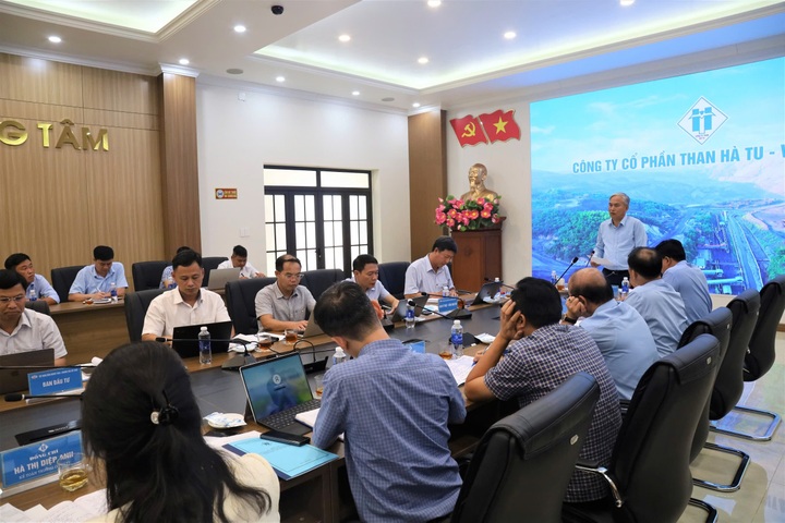 Tập đoàn Than - Khoáng sản Việt Nam triển khai phương án ứng phó bão số 3 - 3 Tập đoàn Than - Khoáng sản Việt Nam triển khai phương án ứng phó bão số 3 - 3