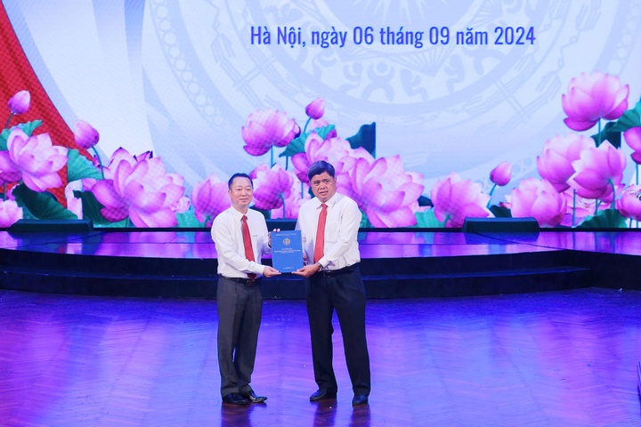 Hai trường cao đẳng sáp nhập vào Trường Cao đẳng Cơ điện Hà Nội - 1 Hai trường cao đẳng sáp nhập vào Trường Cao đẳng Cơ điện Hà Nội - 1