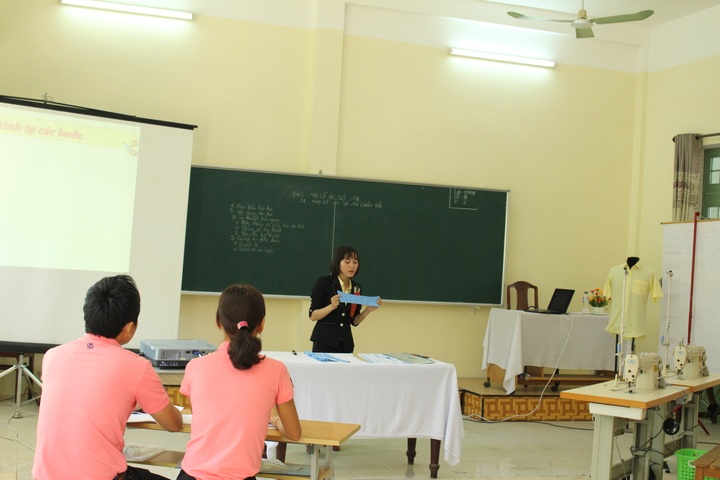 Phát huy tiềm năng trí tuệ, sức sáng tạo của nhà giáo giáo dục nghề nghiệp - 2