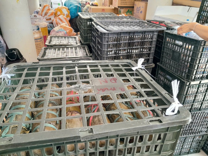 Những “Chuyến xe nghĩa tình” Đà Nẵng hối hả đến với đồng bào vùng bão lũ - 5