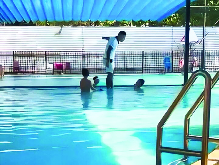 Vì bênh con, dùng bạo lực giải quyết mâu thuẫn coi chừng vi phạm pháp luật - 1 Vì bênh con, dùng bạo lực giải quyết mâu thuẫn coi chừng vi phạm pháp luật - 1