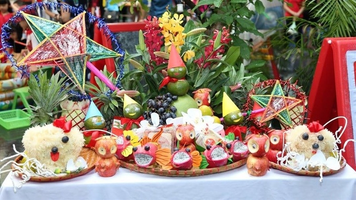 10 ý tưởng trang trí mâm ngũ quả Trung thu đẹp mắt, dễ làm và không tốn kém - 7 10 ý tưởng trang trí mâm ngũ quả Trung thu đẹp mắt, dễ làm và không tốn kém - 7