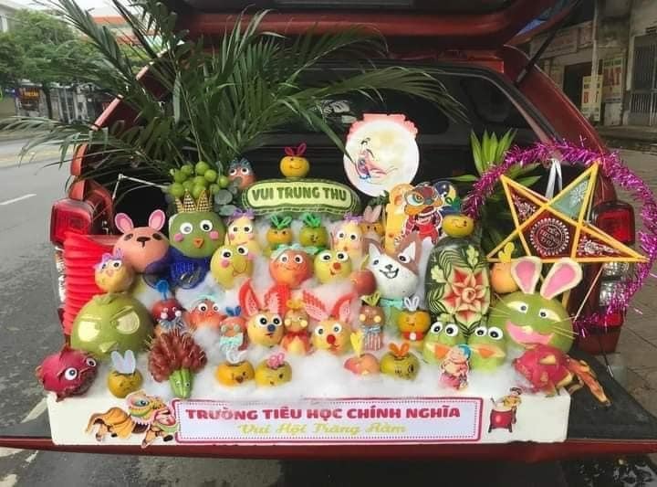 10 ý tưởng trang trí mâm ngũ quả Trung thu đẹp mắt, dễ làm và không tốn kém - 12 10 ý tưởng trang trí mâm ngũ quả Trung thu đẹp mắt, dễ làm và không tốn kém - 12