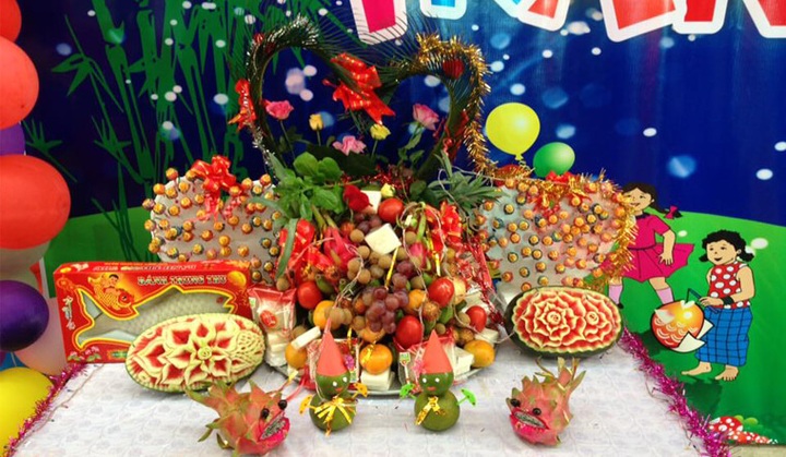 10 ý tưởng trang trí mâm ngũ quả Trung thu đẹp mắt, dễ làm và không tốn kém - 4 10 ý tưởng trang trí mâm ngũ quả Trung thu đẹp mắt, dễ làm và không tốn kém - 4