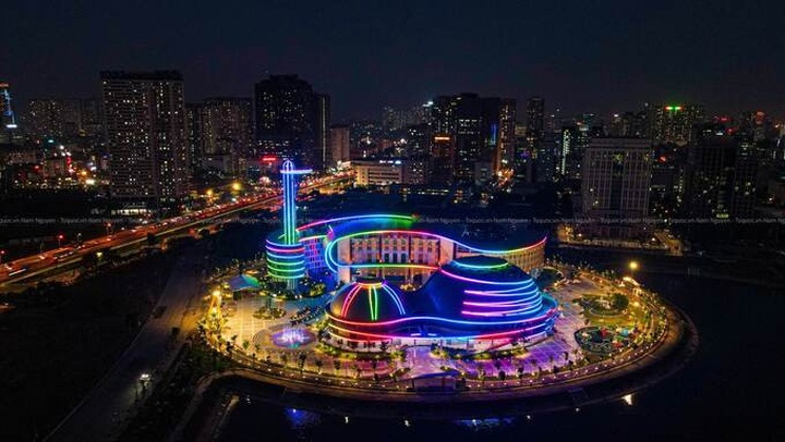 Cận cảnh vẻ hiện đại bậc nhất Việt Nam của Cung Thiếu nhi hơn 1.300 tỷ đồng - 1