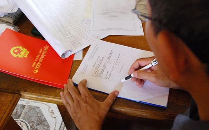 Thủ tục cấp lại Giấy chứng nhận quyền sử dụng đất bị mất - 1 Thủ tục cấp lại Giấy chứng nhận quyền sử dụng đất bị mất - 1