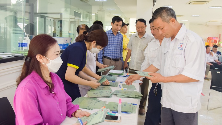 4,2 triệu dữ liệu khám sức khỏe lái xe liên thông, giúp cấp đổi trực tuyến - 1