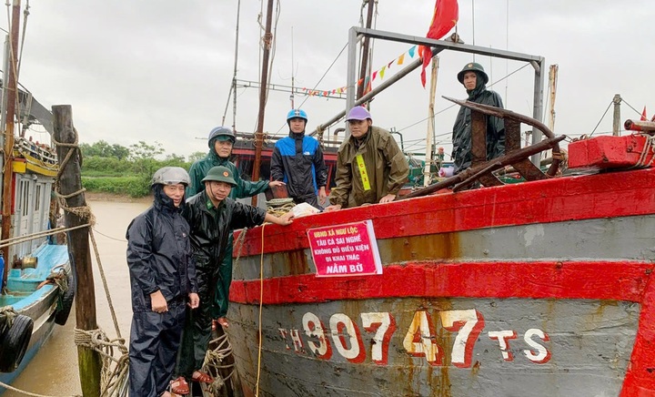 Thanh Hóa yêu cầu chấm dứt tàu cá "3 không" trước 15/10 - 2 Thanh Hóa yêu cầu chấm dứt tàu cá "3 không" trước 15/10 - 2