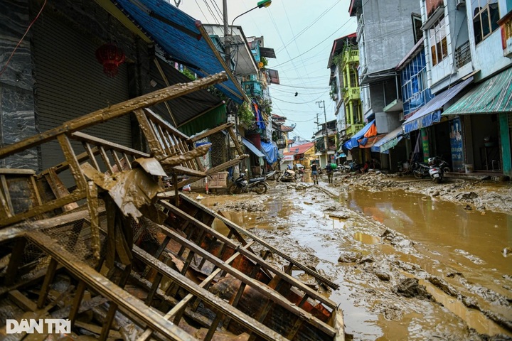 Kỹ năng phòng, chống bão, lũ cho trẻ em - 1 Kỹ năng phòng, chống bão, lũ cho trẻ em - 1
