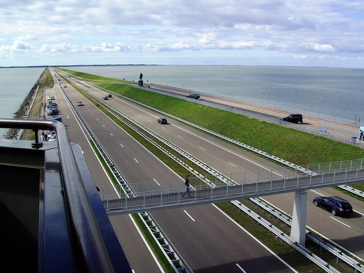 Những vùng đất lấn biển nổi tiếng thế giới - 1